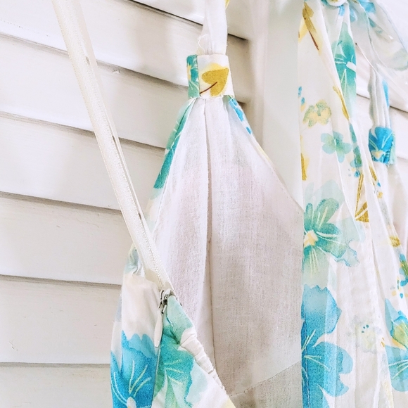 Floral Halter Midi Dress - Picture 2 of 14